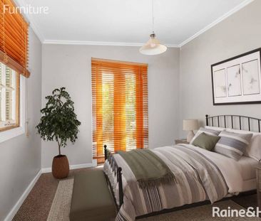 Charming Cottage! - Photo 1