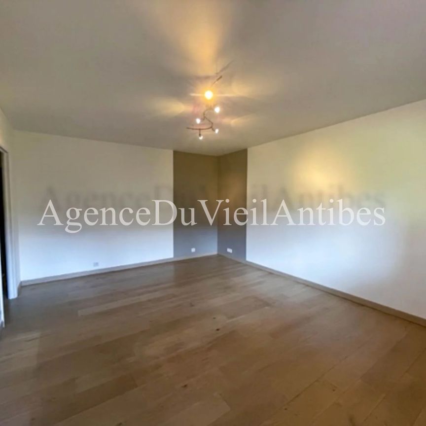 ANTIBES - 2pièces de 53.40 m² loué vide - Photo 1