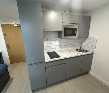 Studio Flat, Humphrey Road, M16 - Photo 5