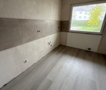 ****KERNSANIERTE MIETWOHNUNG IN DÜREN - Foto 1