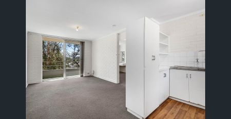 CENTRAL LIFESTYLE CONVENIENCE IN THE HEART OF VICTORIA PARK - Photo 3