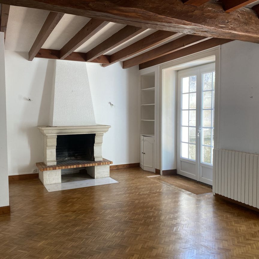 Location Maison 6 pièces 113m² COGNAC 16100 - Photo 1