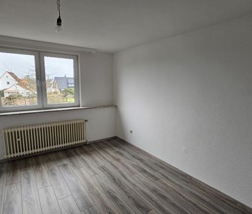 VERMIETUNG EINER 3- ZIMMER - WOHUNUNG IN PORTA-WESTFALICA NEESEN - Photo 1