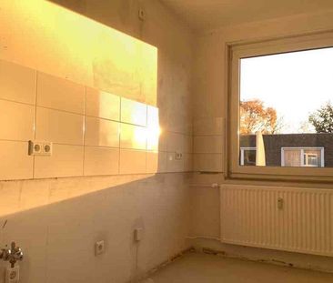 Familienfreundliche 3 Zimmer-Wohnung mit Balkon / WBS erforderlich - Foto 2