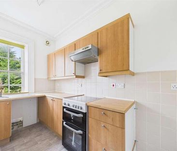 Garston Old Road, Liverpool, L19 - Photo 1