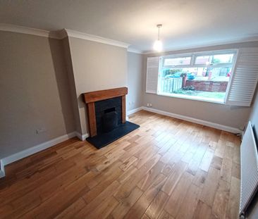 3 bedroom semi-detached house to rent - Photo 5