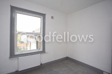 Morden Road, Merton, SW19 - Photo 3