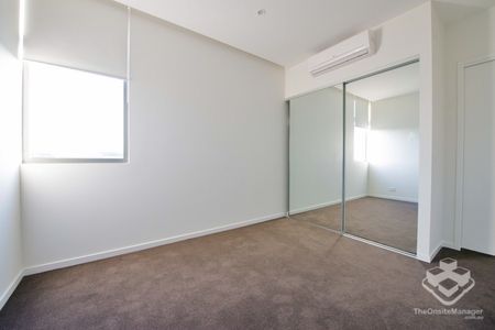 $590 1B1B UNFURNISHED + 1 Car park / Rent increase to $650 the 02/04/27 - Photo 2