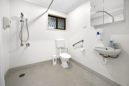 90 Muir Street, Labrador QLD 4215 - House For Rent | Domain - Photo 3