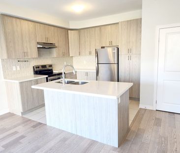 For Lease - 10 pinot Crescent, Hamilton, Ontario - Photo 4