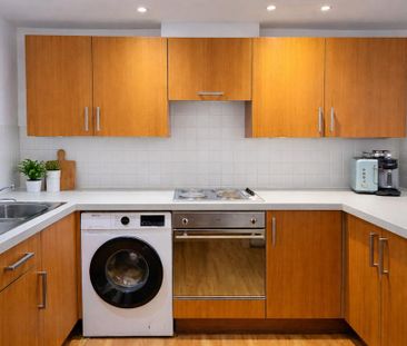 2 bedroom flat to rent - Photo 5