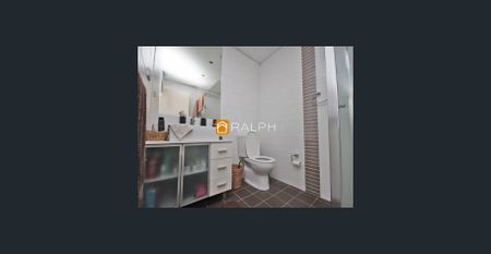 MODERN 2 BEDDER - LOCK UP GARAGE - Photo 5