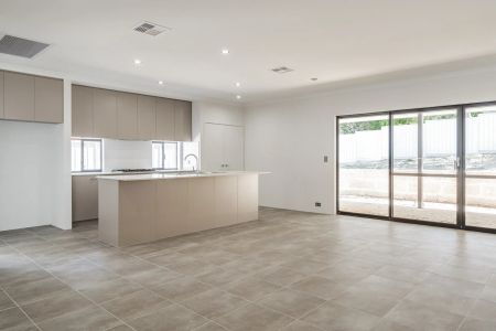 Luxury in Dawesville - Photo 2