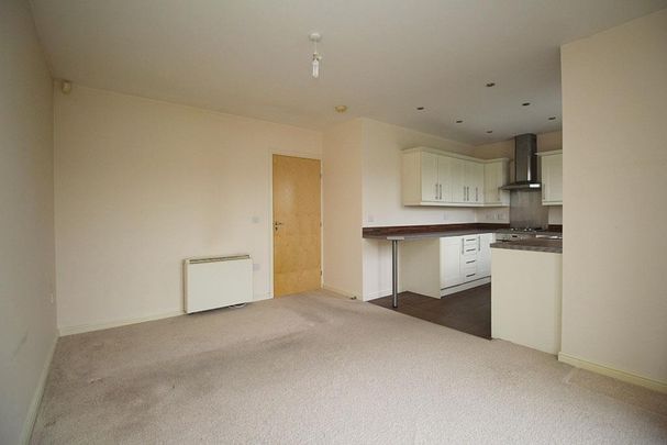2 bedroom penthouse to rent - Photo 1