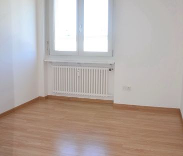 "moderne 3.5-Zimmer-Wohnung mit Balkon an ruhiger, sonniger Lage" - Foto 2