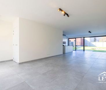 Huis te huur in Uitbergen voor € 1.500 met 3 slaapkamers - foto 1