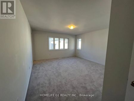 55 BROWN STREET - Photo 4