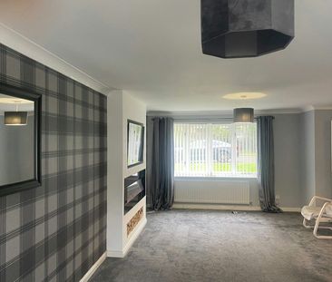 Terraced House to rent on - Photo 1