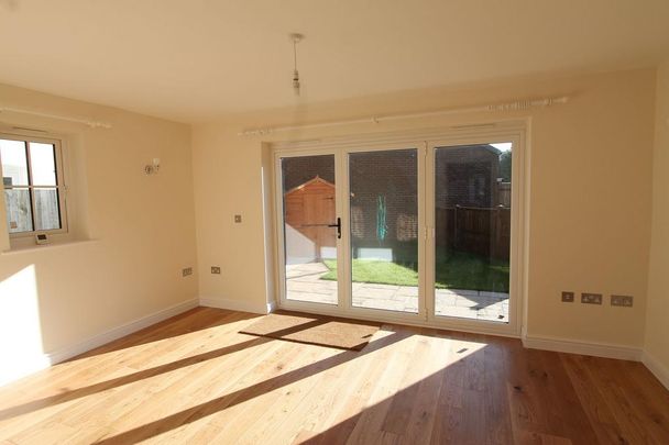 3 bedroom house to rent - Photo 1
