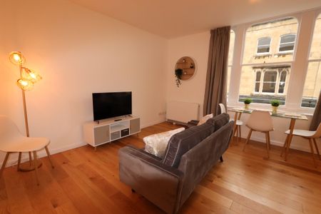 1 Bedroom Home – Medium Let - Photo 4