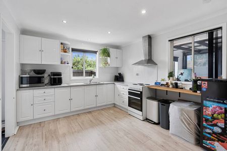 Family Living at Its Best - Photo 3