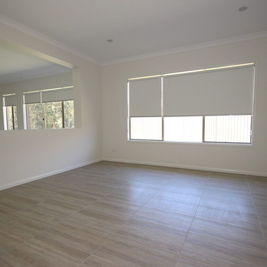 SEA BREEZE ESTATE - POTTSVILLE - Photo 1