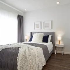 1 room apartment of 80m² in Laval - Photo 2