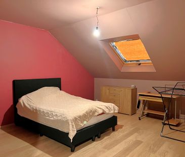 Woning met 3 slaapkamers, tuin en garage. - Photo 3