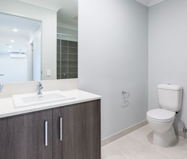 2/12 Pelham Street, Logan Reserve QLD 4133 - House For Rent | Domain - Photo 2