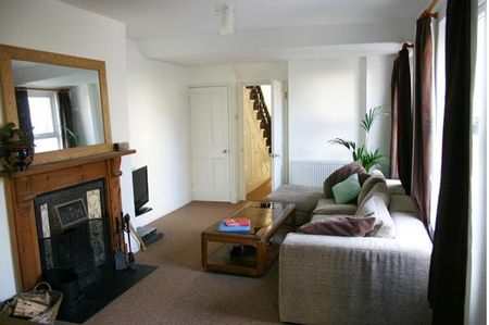 6 bedroom terraced house to rent - Photo 3