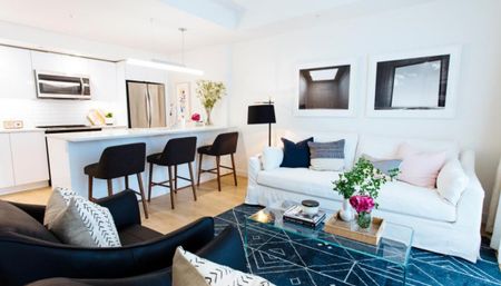 The Alexander - Photo 5