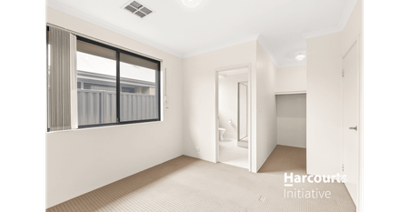 Family Home - Photo 4