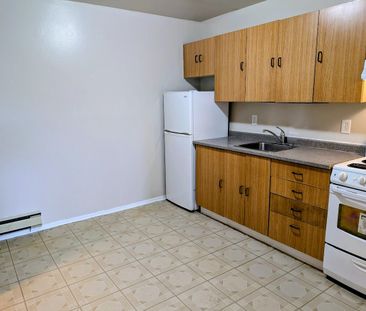 For Lease - 1837 Lansdowne Street Unit# 27, Peterborough, Ontario - Photo 3