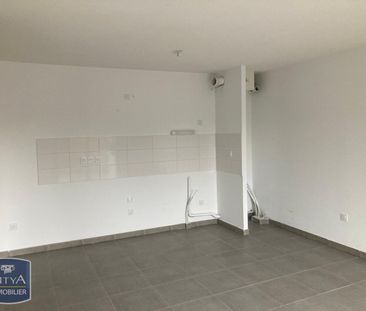 Location Appartement 2 pièces 42m² EAUNES 31600 - Photo 3