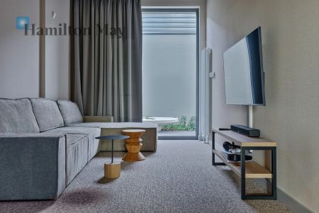 Nowoczesny dwupokojowy apartament z balkonem w prestiżowej inwestycji na Mokotowie - Фото 2