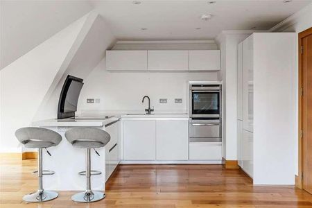 Westhall Road, Warlingham, CR6 - Photo 3