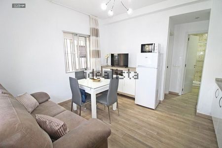 Alquiler de piso en Campanillas - Photo 2