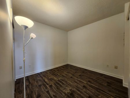 For Lease - 35 Mariner Terrace Unit# 3205, Toronto, Ontario - Photo 2