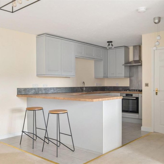 2 bedroom apartment to rent - Photo 1