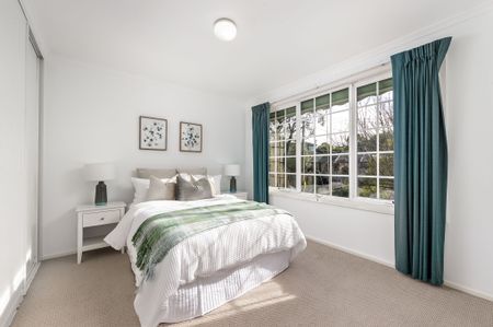 16 Trist Street, Watsonia North VIC 3087 - House For Rent | Domain - Photo 3