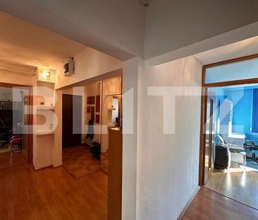 Apartament cu 3 camere, centrala termica, aer conditionat, zona cen... - Photo 6