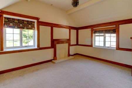 Aspley Court, Hatton, Warwick - Photo 4