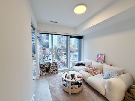 For Lease - 3 Gloucester Street Unit# 306, Toronto, Ontario - Photo 4