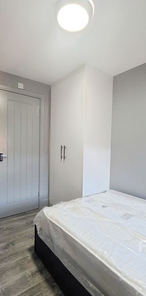 property to rent - Photo 1