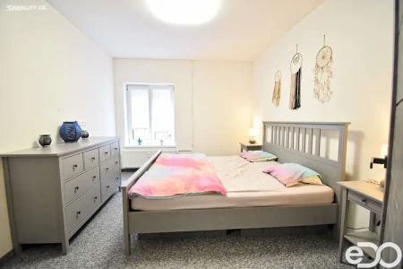 Pronájem bytu 3+kk, Dalovice u Karlových Varů - Fotografie 3