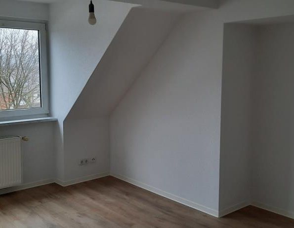 Frisch renoviert- ruhige 2 Zimmer - Foto 1