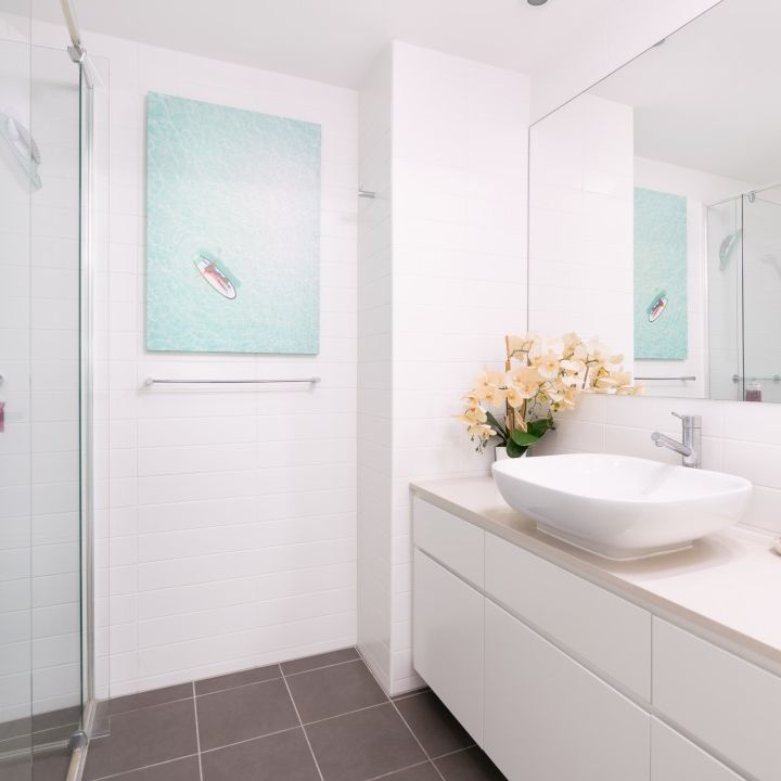 BEACHFRONT FURNISHED APARTMENT - KIRRA SURF - Photo 1