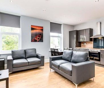 4 bedroom terraced house to rent - Photo 5