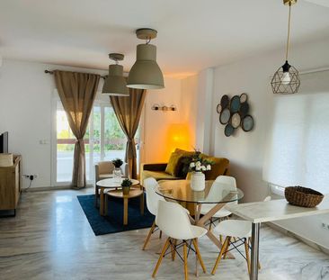 Alquiler de piso en Calle Acuario - Photo 5