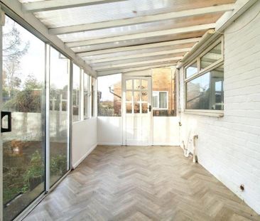 3 bedroom semi-detached house to rent - Photo 6